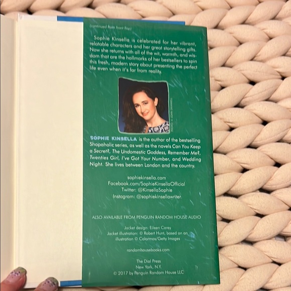 Green Novel - My (Not So) Perfect Life - Picture 4 of 5